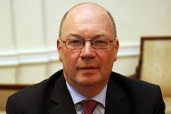 الوزير البريطاني المنتدب المكلف بشؤون الشرق الاوسط و شمال إفريقيا في زيارة عمل إلى الجزائر