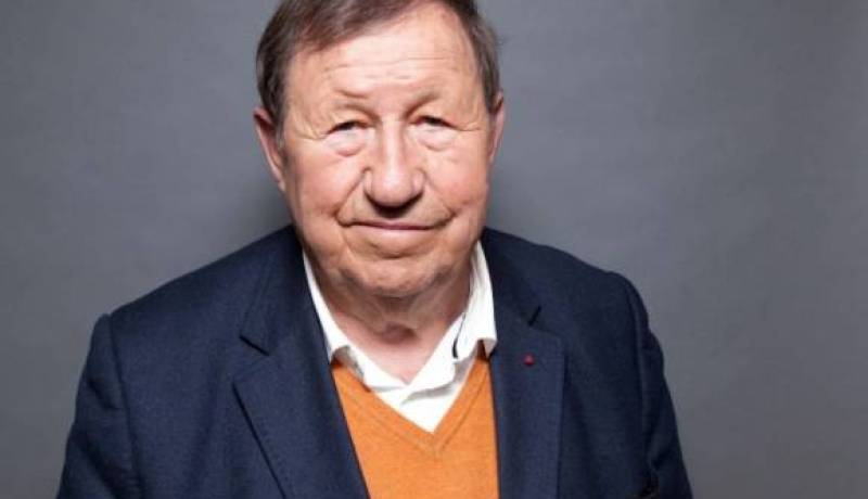 “غاي رو” ضيف شرف ودادية اللاعبين القدامى بفندق الأوراسي