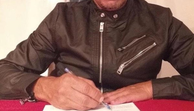 تعيين ميلود حمدي مدربا لفريق السالمية الكويتي