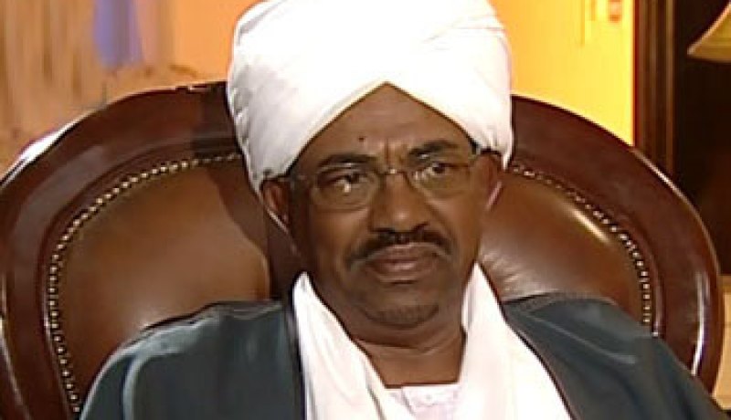 البشير غادر المستشفى في السعودية بعد عملية جراحية