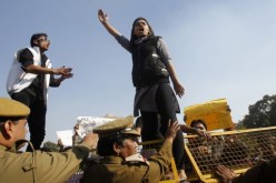 محامون هنود يرفضون الدفاع عن المتهمين باغتصاب طالبة هندية