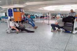 حل أزمة 30 تونسيا أتلفت وثائقهم في حريق داخل حافلة بالجزائر
