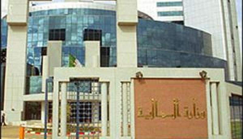 الجزائر تحصل  أزيد من  883 1 ملياردج كإيرادات جبائية خلال السداسي الأول لـ 2009