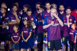 بالصور والفيديو.. ليلة الوداع لإنييستا بملعب “الكامب نو” عنوانها “الدموع”