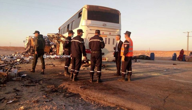 بالصور 34 ضحية إثر اصطدام حافلة لنقل المسافرين بشاحنة وسيارة في غرداية