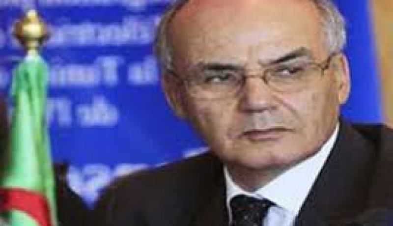 يوسفي يشدد على ضرورة تغيير النظرة بشأن استغلال الغاز الصخري