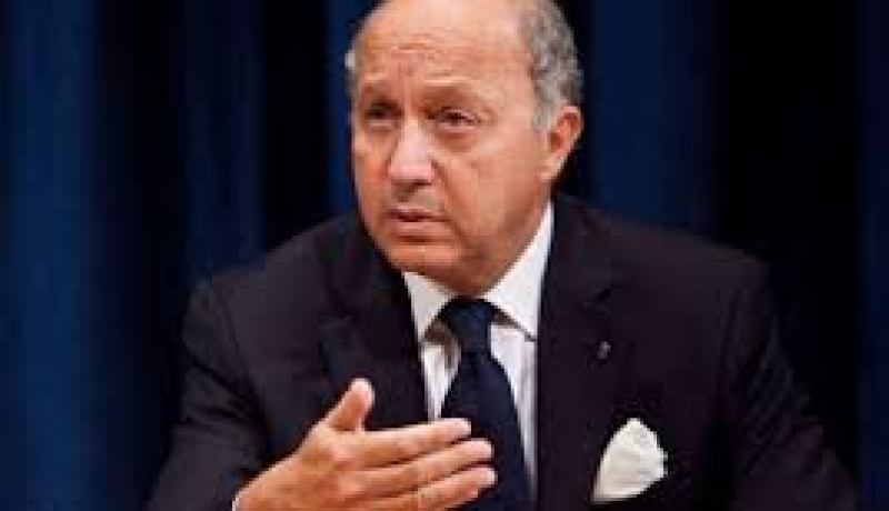 فابيوس يشيد بدور الجزائر في احلال السلام في إفريقيا