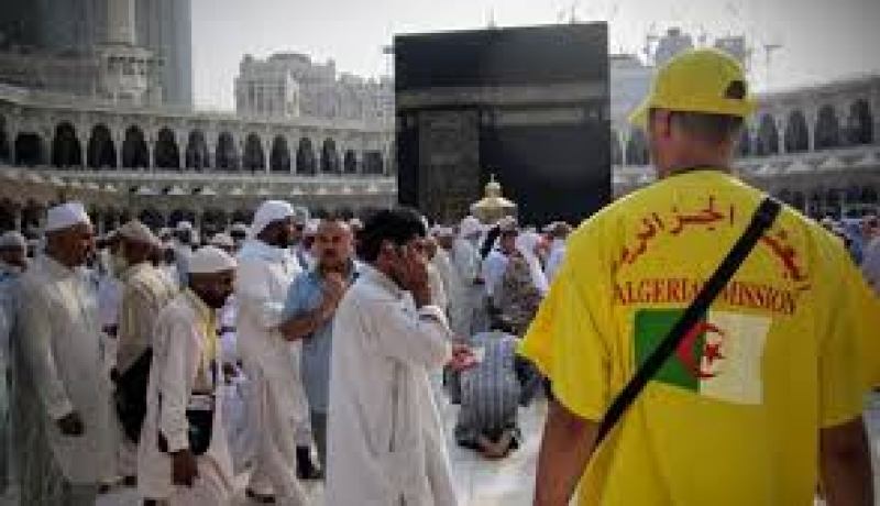 اجراء اكثرمن 7200 فحص طبي للحجاج الجزائريين بالبقاع المقدسة