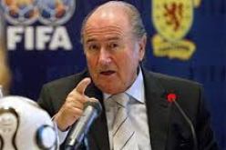 بلاتر : مصطفي زيتوني كان “بطلا وطنيا” في الجزائر