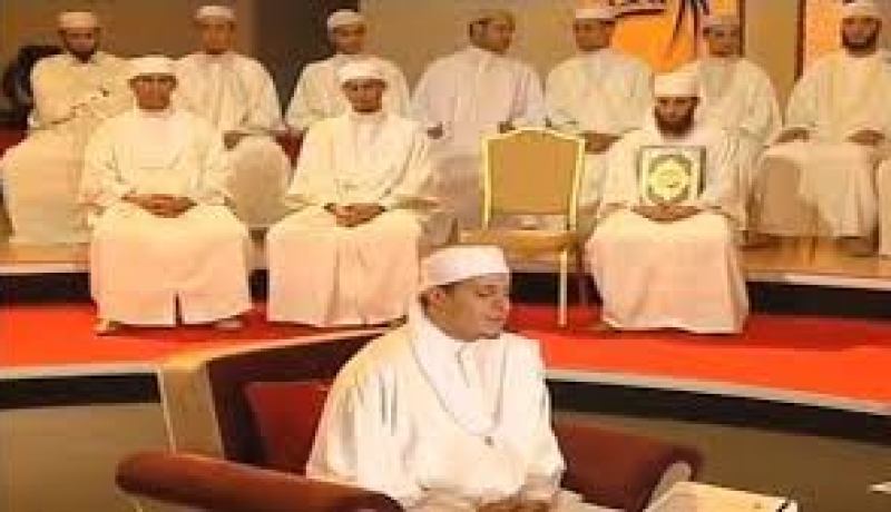 حفل تكريمي بالجامع الكبير على شرف الفائزين في مسابقة جائزة الجزائر الدولية للقرآن الكريم