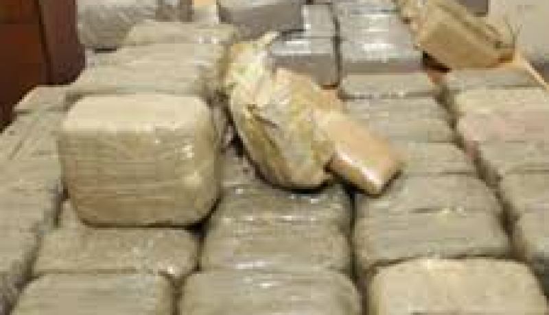 حجز أكثر من 15 قنطارا من الكيف و توقيف عصابة من المهربين في تلمسان