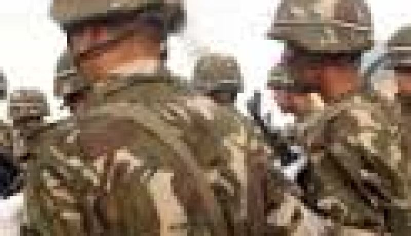 الجيش الوطني الشعبي يوقف 10 مهربين من جنسيات مختلفة