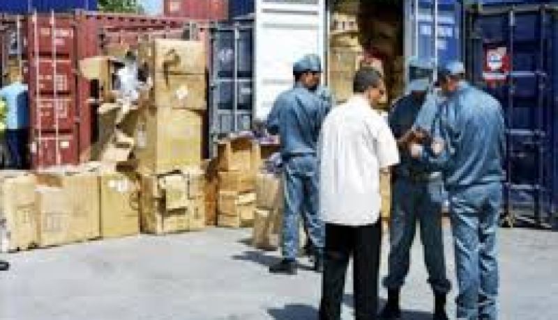 ارتفاع بازيد من 30 بالمائة في المداخيل الجمركية بميناء الجزائر سنة 2013