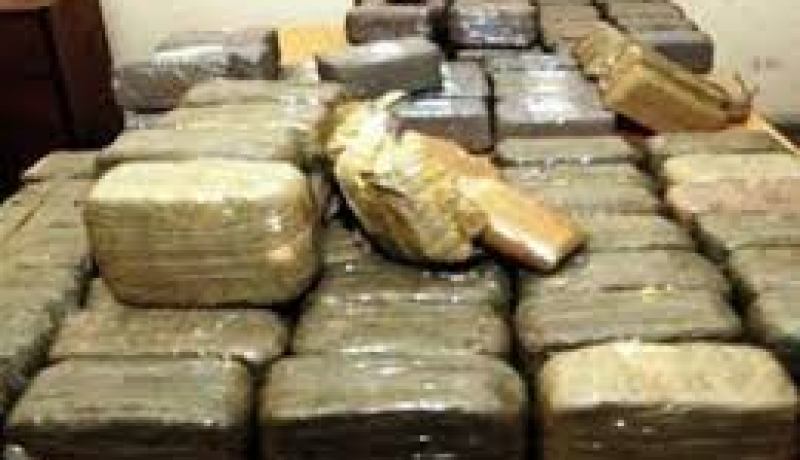 حجز أزيد من 100 قنطار من الكيف بوهران خلال 2013