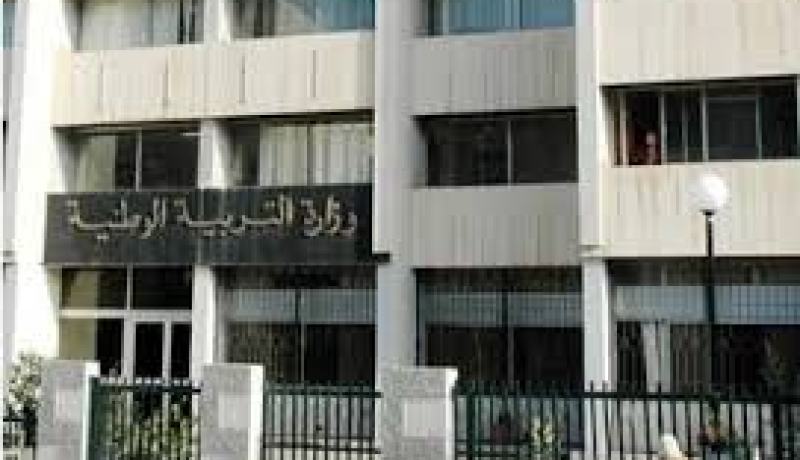 عمال التربية يهـدّدون برفـع دعـوى قضائيـة ضد وزارة التربية