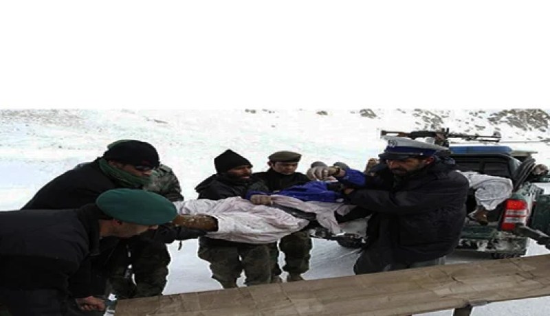 مقتل 5 أشخاص في انهيار ثلجي بأفغانستان