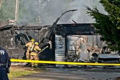 حرم من حضانة ابنيه فقتلهما وانتحر