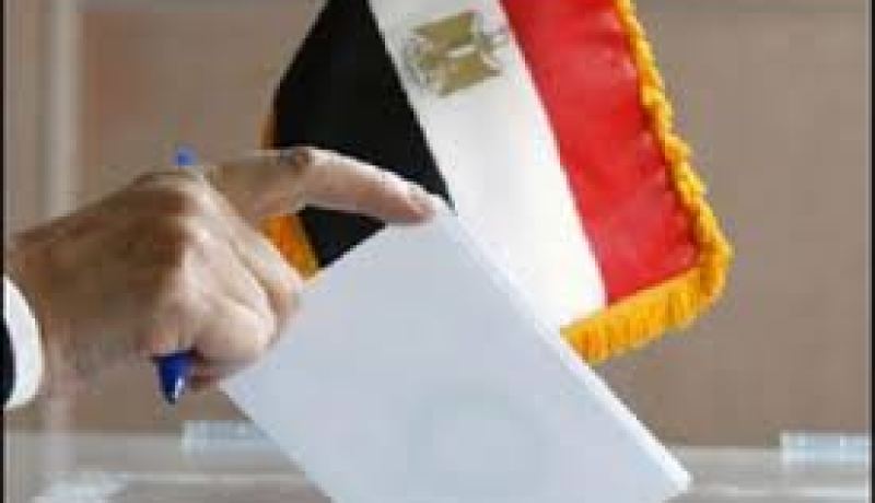 بدء عملية الاستفتاء على الدستور الجديد وسط استنفار أمني واسع