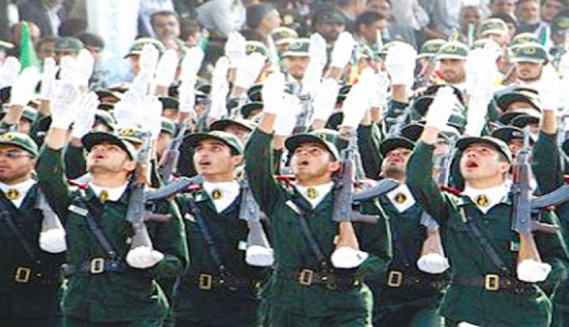 إنفجار ضخم يهز قاعدة عسكرية قرب طهران ومقتل 15