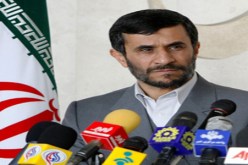 أحمدي نجاد: إيران كسرت صنم محرقة اليهود