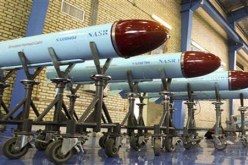 ايران تعلن انتاج صاروخ جديد قصير المدى مضاد للسفن الحربية