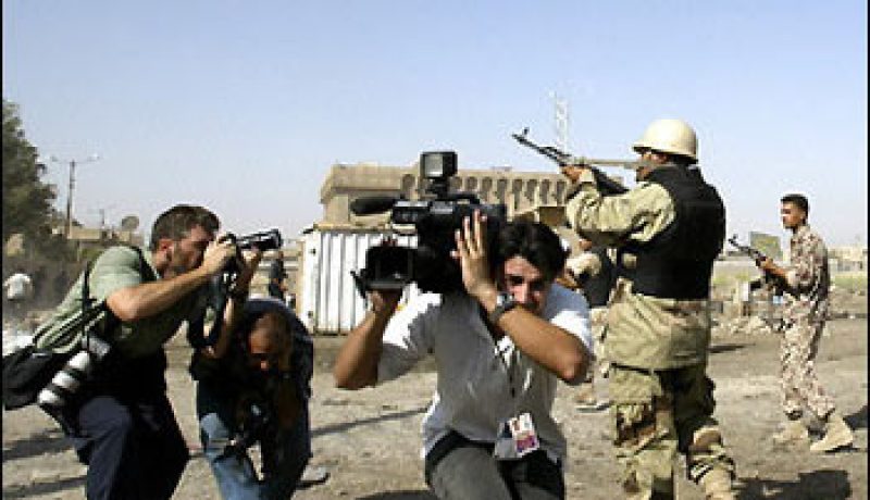 دعوة تطالب البنتاغون بالتحقيق في قتل القوات الامركية صحافيين في العراق
