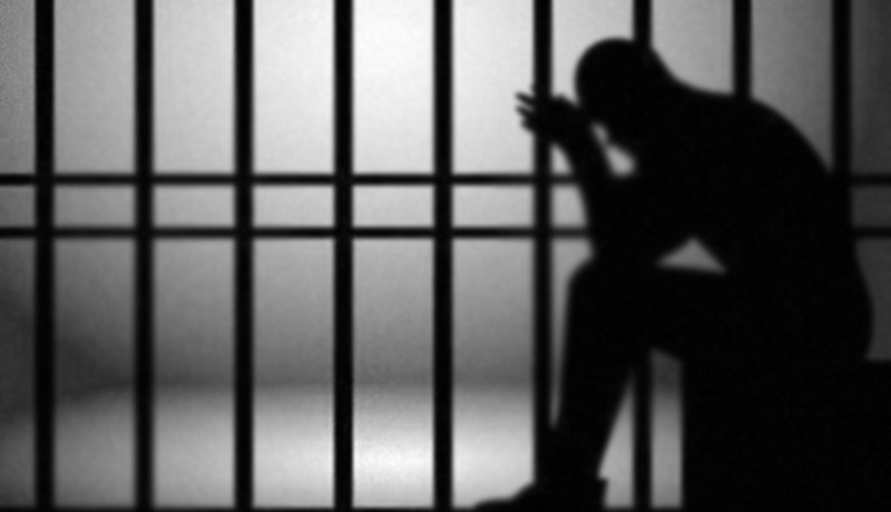 عــام حبـسا نافذا في حق ثلاثـيـنـي مـزّق ودنس المصحف الشريف في عـنابة