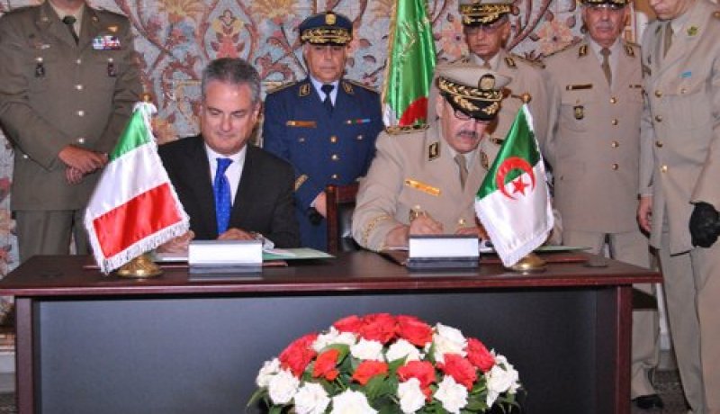 وزارة الدفاع توقع على اتفاق شراكة مع مجموعة ليوناردو-فين ميكانيكا الإيطالية