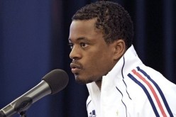 ايفرا يمدد عقده مع مانشستر يونايتد حتى عام 2014