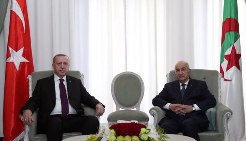 أردوغان يوجه دعوة رسمية لرئيس الجمهورية لزيارة تركيا