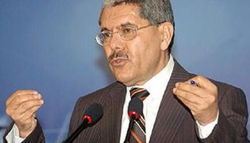 الوزارة تسلم رؤساء الأندية دفتـر شروط مشـروع الإحتراف وتحدد الخميس المقبل آخر أجل للمصادقة عليه