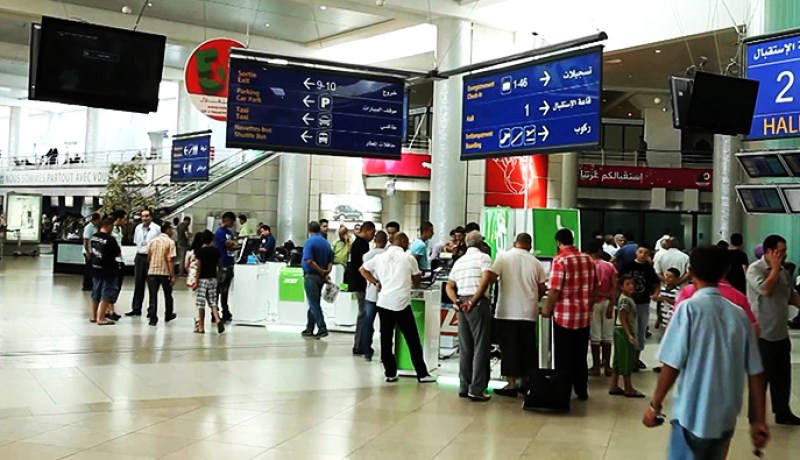 انخفاض حركة النقل الجوي بين فرنسا والجزائر
