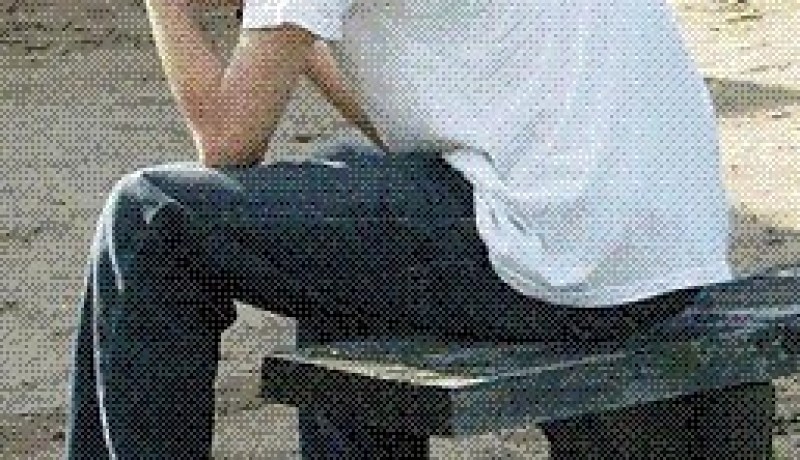 لا أفهم انقلاب أحوالي  بدون داعٍ.. من النقيض إلى النقيض؟