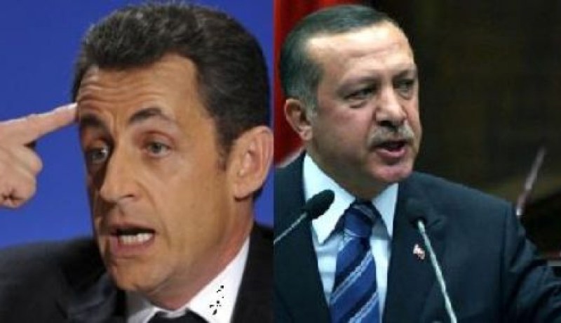 فرنسا تخضع لتركيا و ترفض القانون حول إبادة الأرمن