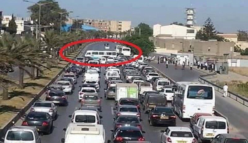 بالفيديو 4 أشهر حبس غير نافذة في حق سائق حافلة أغلق الطريق السريع بسعيد حمدين