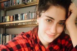 النجمة التركية هازال كايا في الحجر الصحي بسبب كورونا