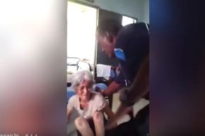 بالفيديو رجل يصفع حماته المسنة دون خجل أو احترام