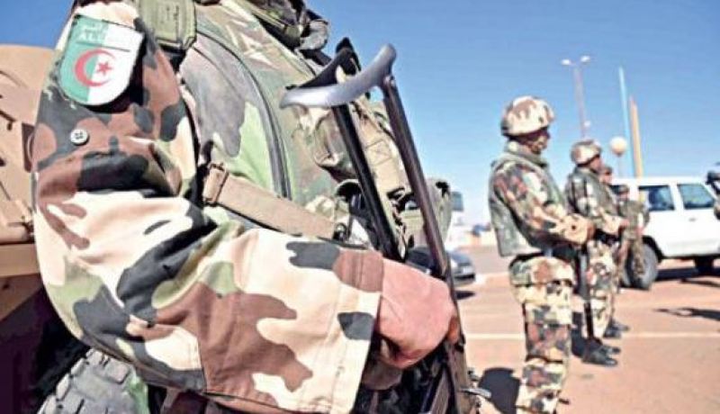 بالصور.. الجيش يعثر على مخبأ أسلحة في برج باجي مختار