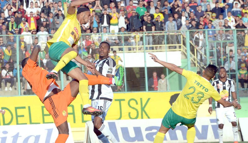 شبيبة القبائل تطوي صفحة كأس «الكاف» وحناشي يطالب اللاعبين بضمان البقاء