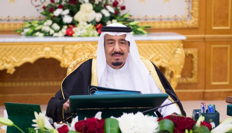 خادم الحرمين الشريفين الملك سلمان بن عبد العزيز يهنّئ المسلمين بعيد الأضحى
