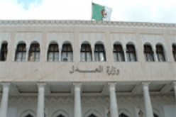 ملتح يحاول الانتحار بمبنى وزارة العدل بالعاصمة