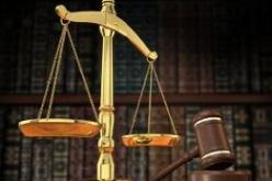 ثلاثة شبان من بينهم طالب بكلية التجارة يسطون على بنك تروست