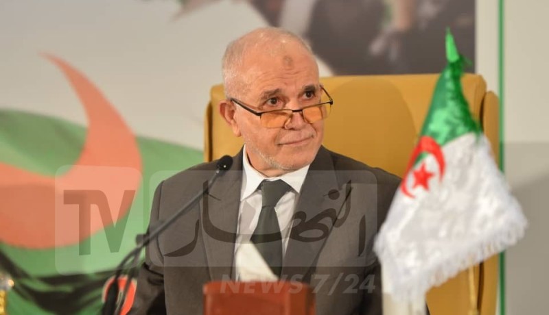 شرفي:”66.8 من المئة صوّتوا بنعم على الدستور..مليون و600 ألف صوّتوا بـ”لا” وأزيد من 600 ألف ورقة ملغاة