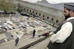 مقتل 15 من الحراس الأفغان اثناء الهجوم وفرار1100 معتقل من سجن قندهار بعد “عملية نوعية” لحركة طالبان
