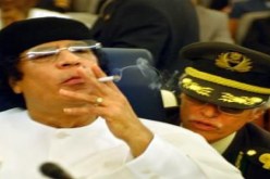 القذافي يهدد بمهاجمة أوروبا والإتحاد الإفريقي لن ينفذ مذكرة التوقيف الدولية بحقه