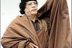 القذافي لا يعارض إصدار قوانين لتنظيم مهنة التهريب