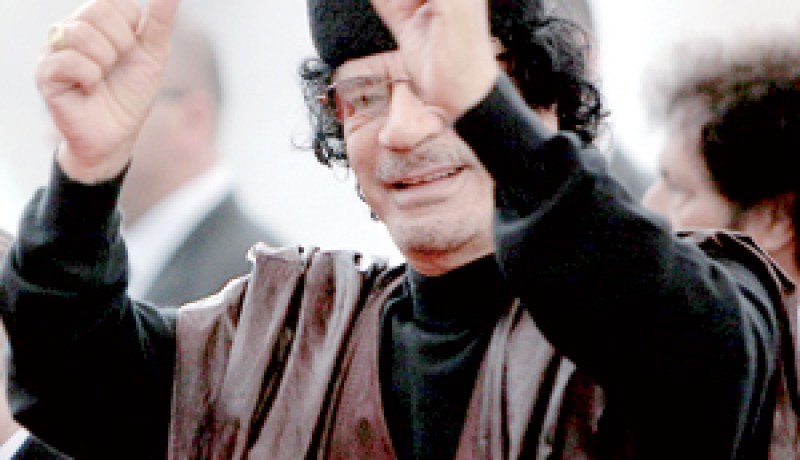 سفارتي ليبيا في أستراليا وماليزيا تسحبان دعمهما للقذافي