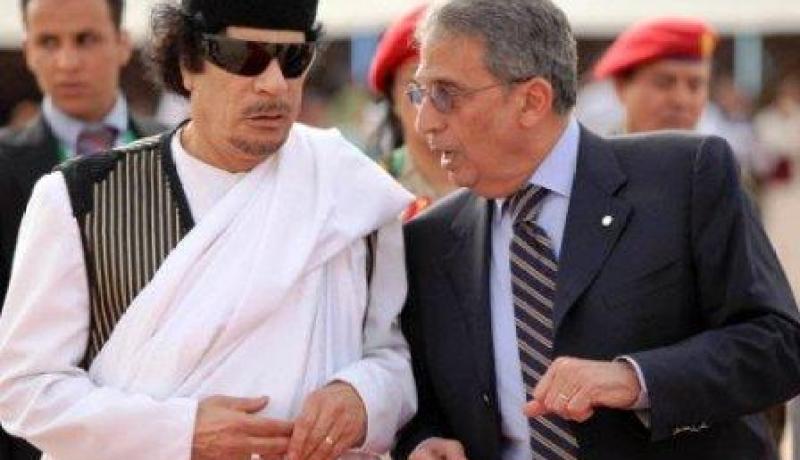 عمرو موسى يصف القذافي بـ''الحمار'' ويتهمه بالتخطيط لاغتياله
