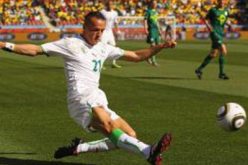 قـادير: ''زملائي في المنتخب ساندوني كثيــرا وبن شيخة يسـأل عني في كل مرة