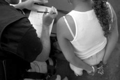 في ظل تنامي آفة الدعارة وصمت الجهات المعنية ببجاية :الفساد الأخلاقي يفجر غضب سكان دائرة تيشي ويهددون بالتصعيد والوعيد